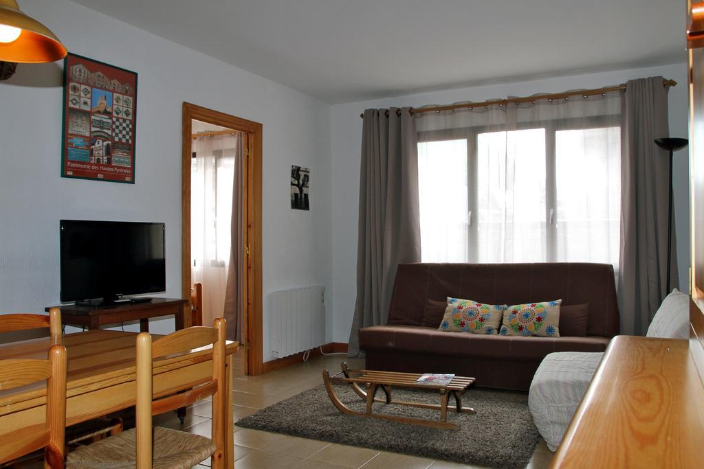 Apartamentos Sapporo III Вьелья Экстерьер фото