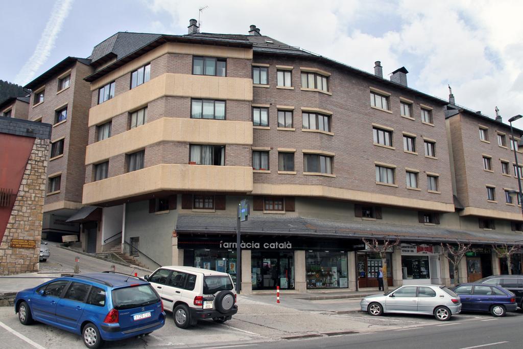 Apartamentos Sapporo III Вьелья Экстерьер фото